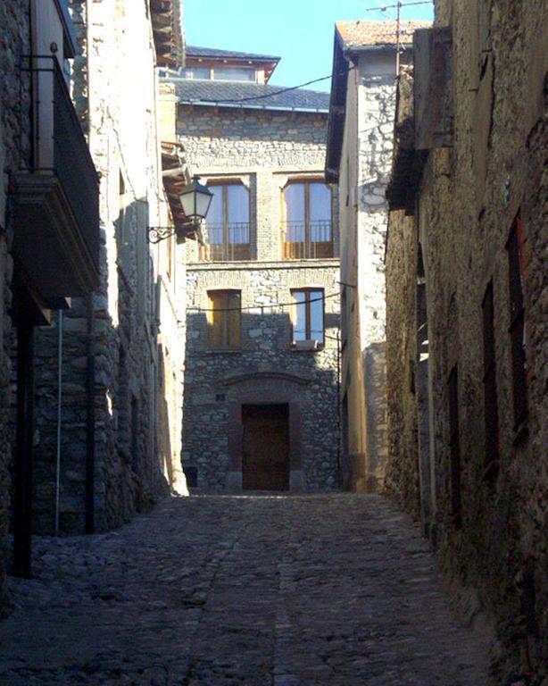 Hotel Fonda Biayna à Bellver De Cerdanya Extérieur photo
