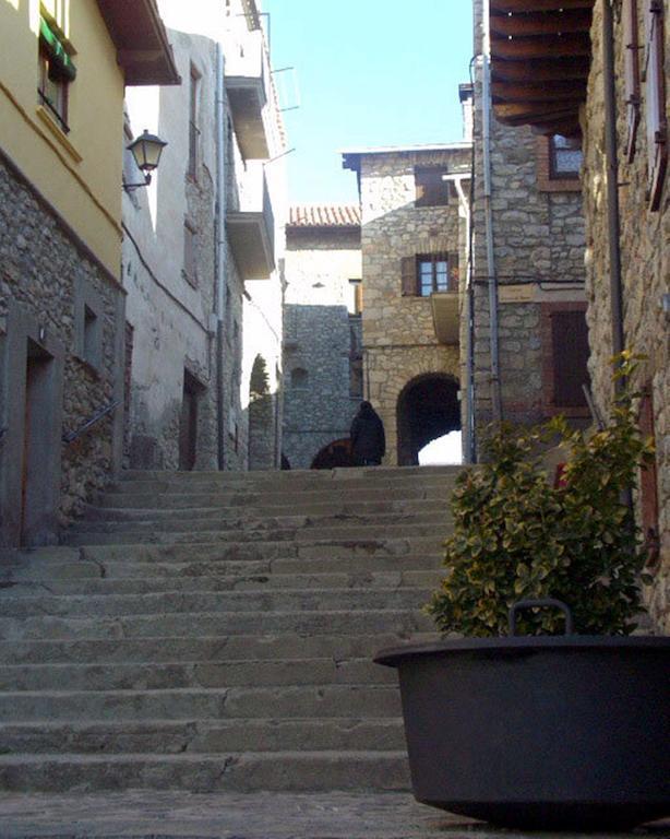 Hotel Fonda Biayna à Bellver De Cerdanya Extérieur photo