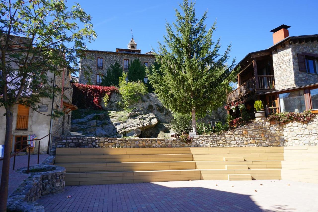 Hotel Fonda Biayna à Bellver De Cerdanya Extérieur photo