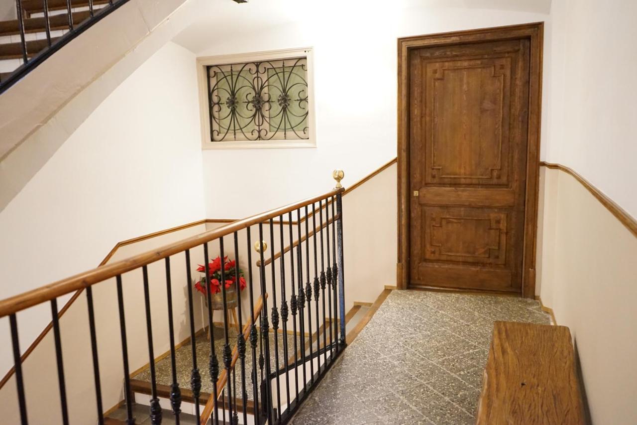 Hotel Fonda Biayna à Bellver De Cerdanya Extérieur photo