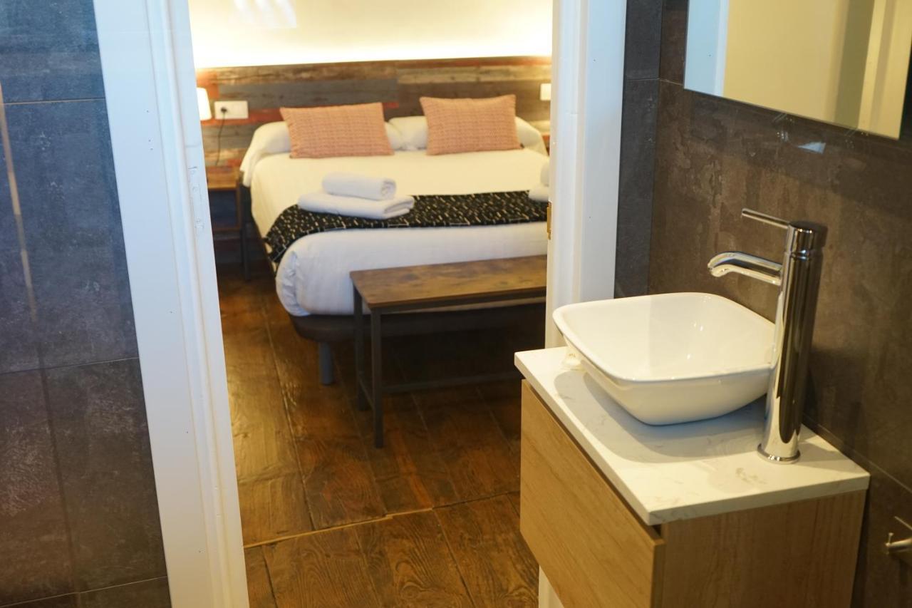 Hotel Fonda Biayna à Bellver De Cerdanya Extérieur photo
