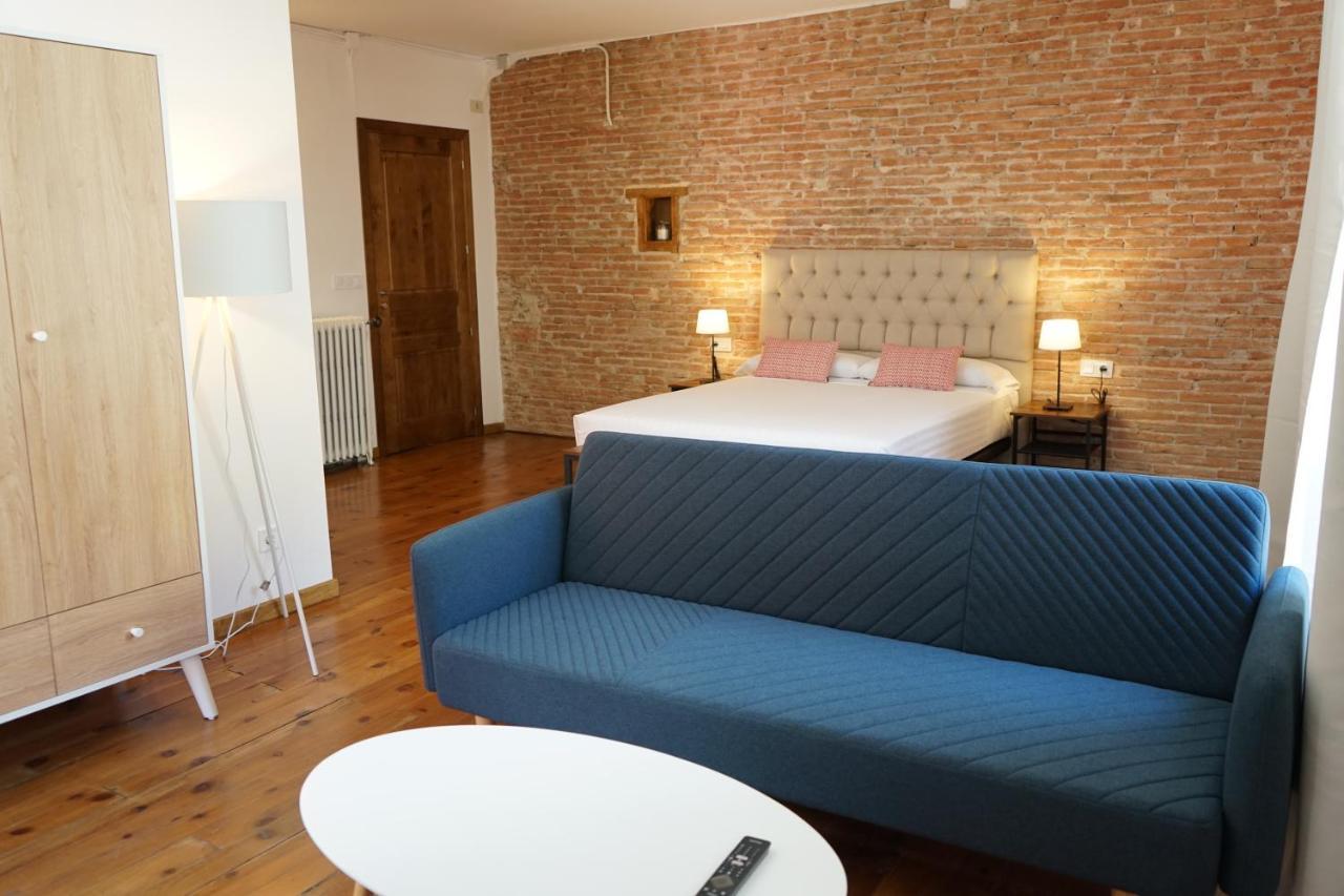 Hotel Fonda Biayna à Bellver De Cerdanya Extérieur photo